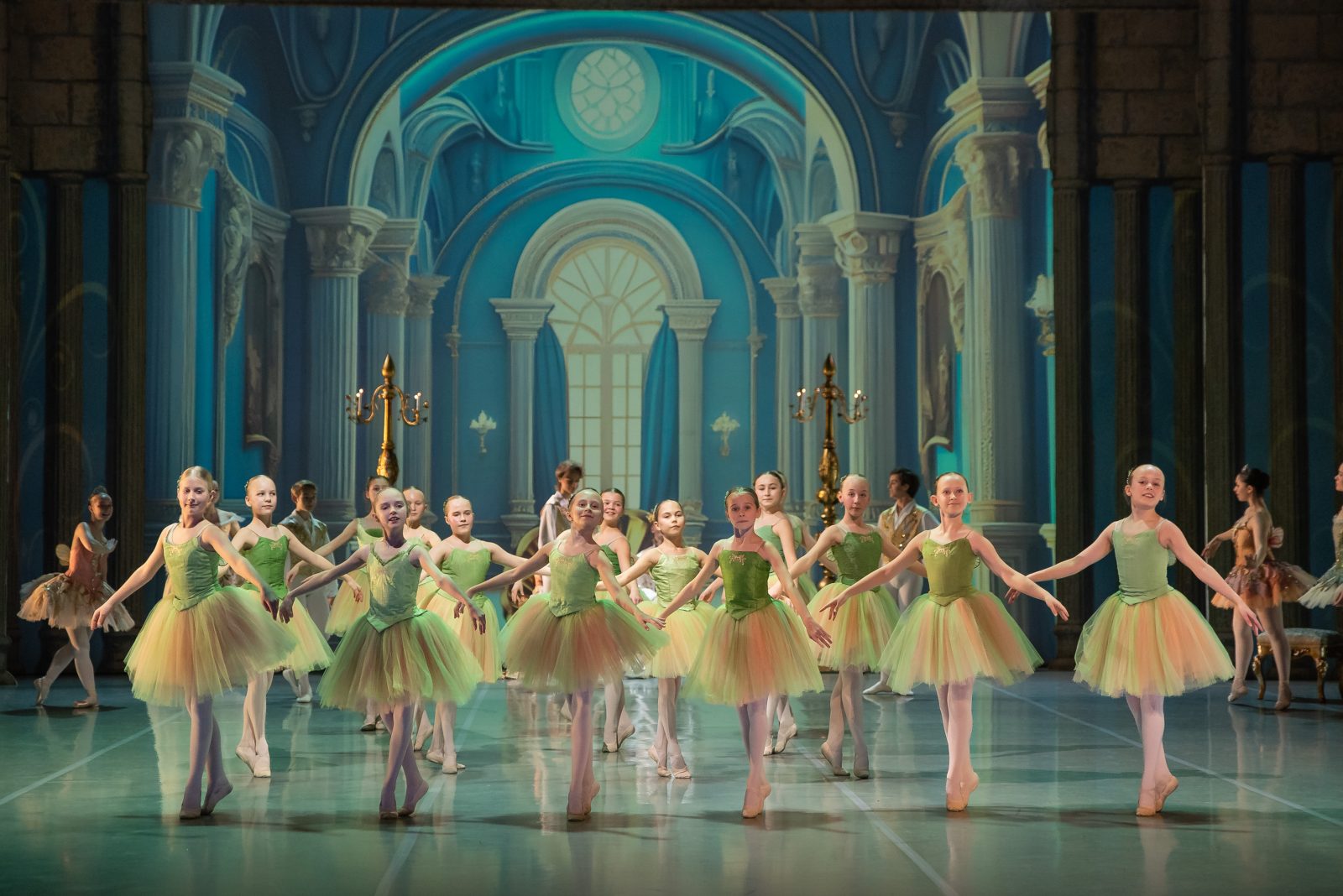 Balettioppilaitos esittää: Prinsessa Ruusunen - Kansallisooppera ja ...